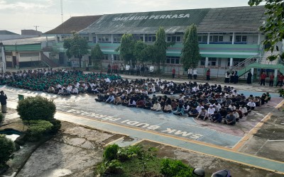 Halal Bihalal di Hari Pertama Sekolah SMK Pusat Keunggulan Budi Perkasa